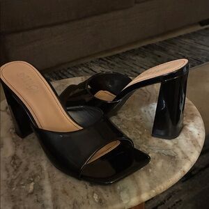 Rouge! Black Patent Open-Toe Block Heel Mules